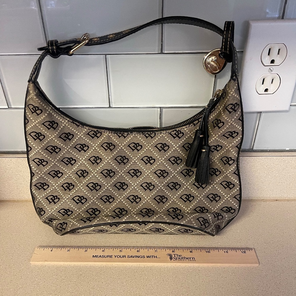 Dooney & Bourke small bag